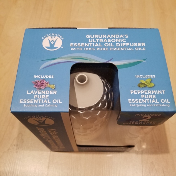 Aromatherapy Essential Oil Diffuser Set - Picture 2 of 4